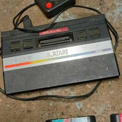 VINTAGE ATARI 2600