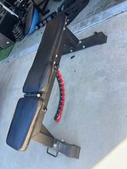 Adjustable Weight Bench