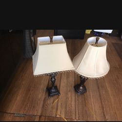 2 Table lamps