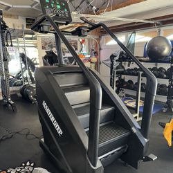 Brand New LLERO COMMERCIAL X3 STAIRMASTER / STAIR CLIMBER - Free Delivery & Assembly