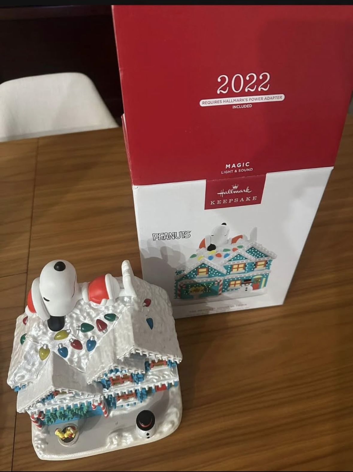 Christmas Decor Snoopy House