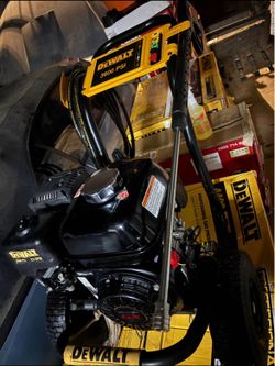 Pressure washer DeWalt 3600psi 2.5GPM