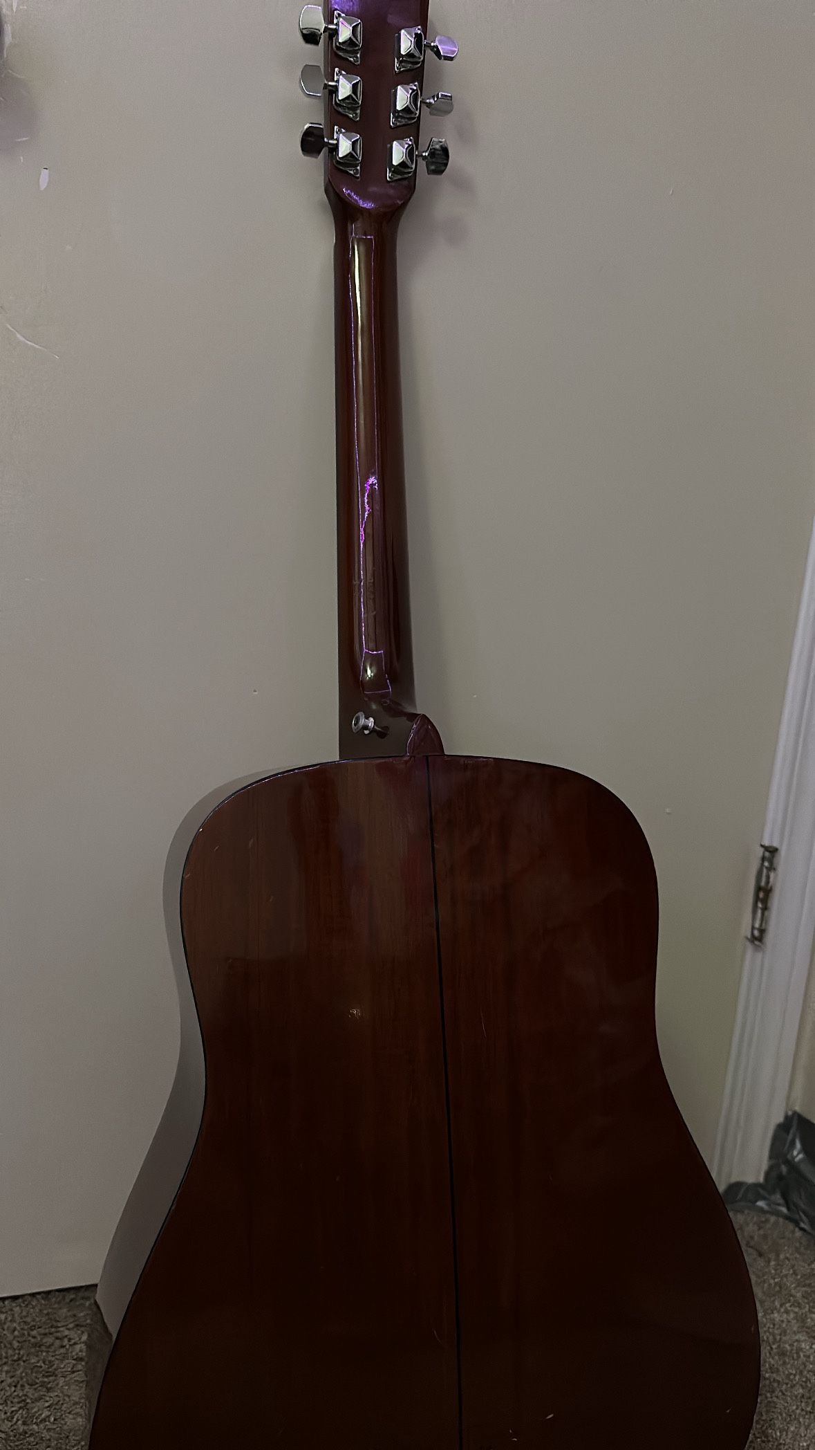 Hohner HW300G 6 string acoustic guitar