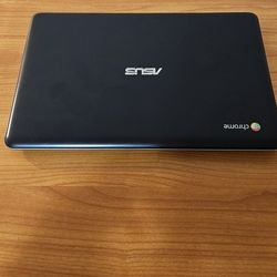 ASUS Chromebook 