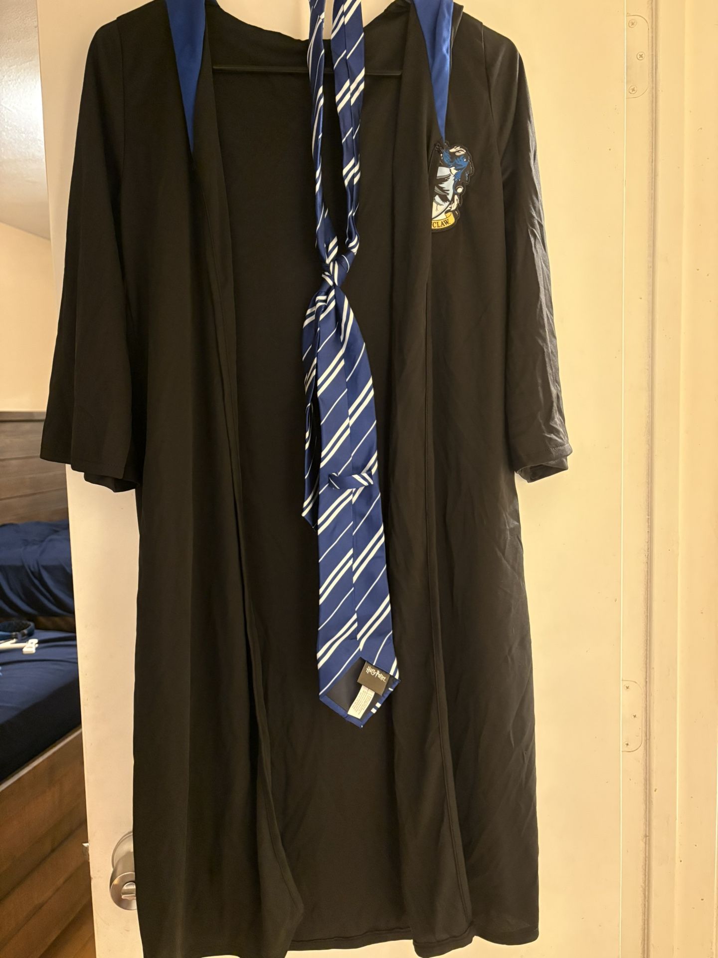 Ravens Claw Harry Potter Robe And Scarf