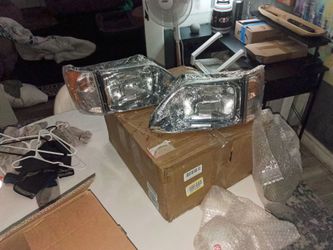 International semi truck headlights