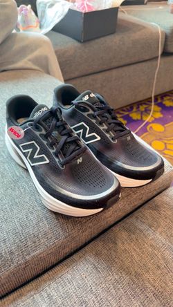 New Balance Ellipse Running Shoes - Black/Silver - NWT (Women's 8 Wide / Men's 8.5
