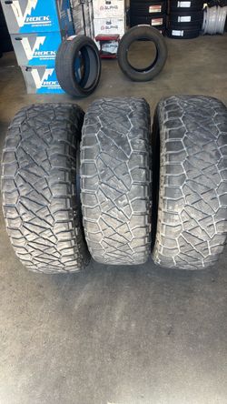275/60R20 used NITTO RIDGE GRAPPLER 3 pcs