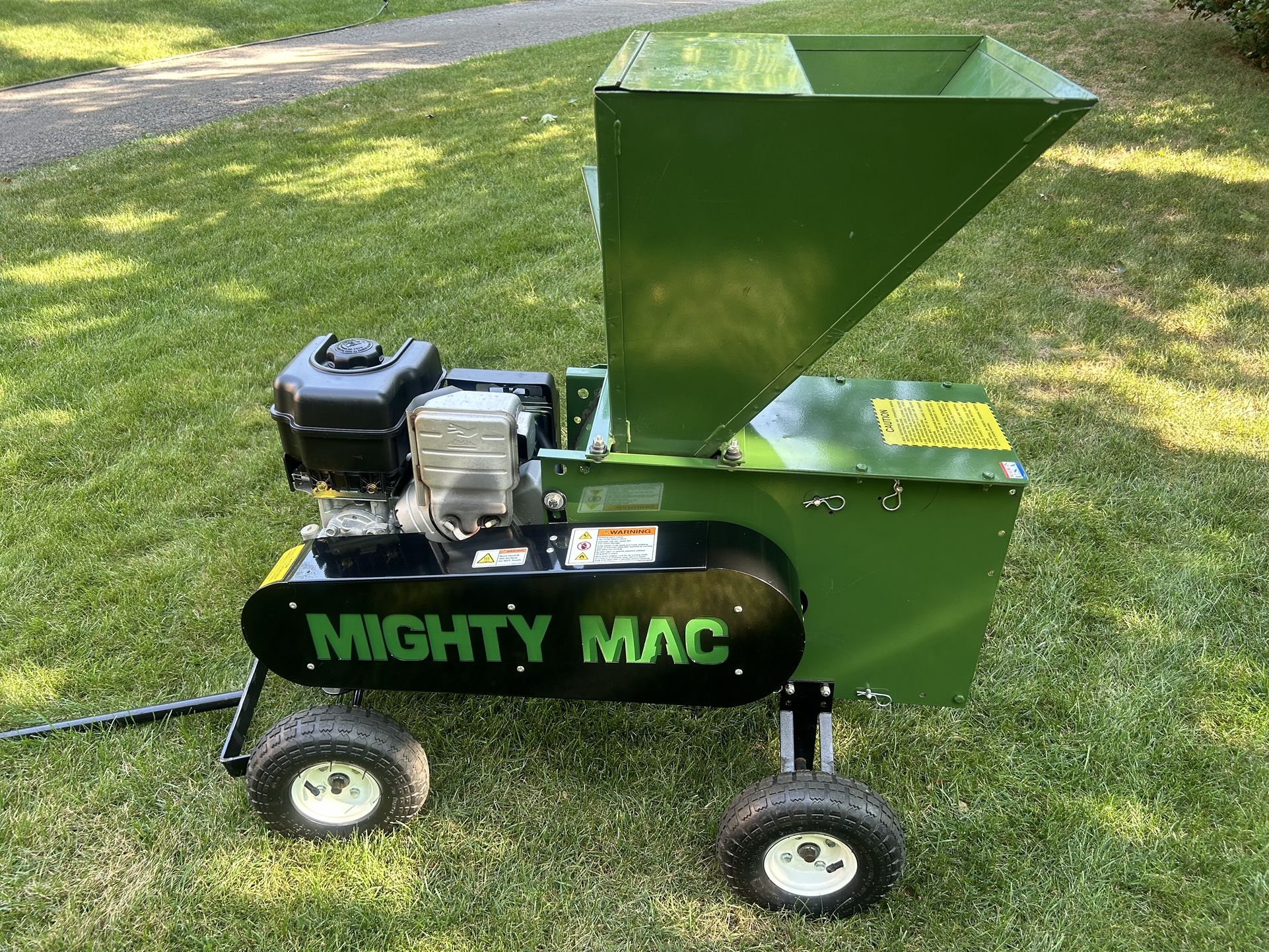 MacKissic Mighty Mac Chipper-Shredder