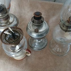 ANTIQUE KEROSENE LAMPS  All 4 