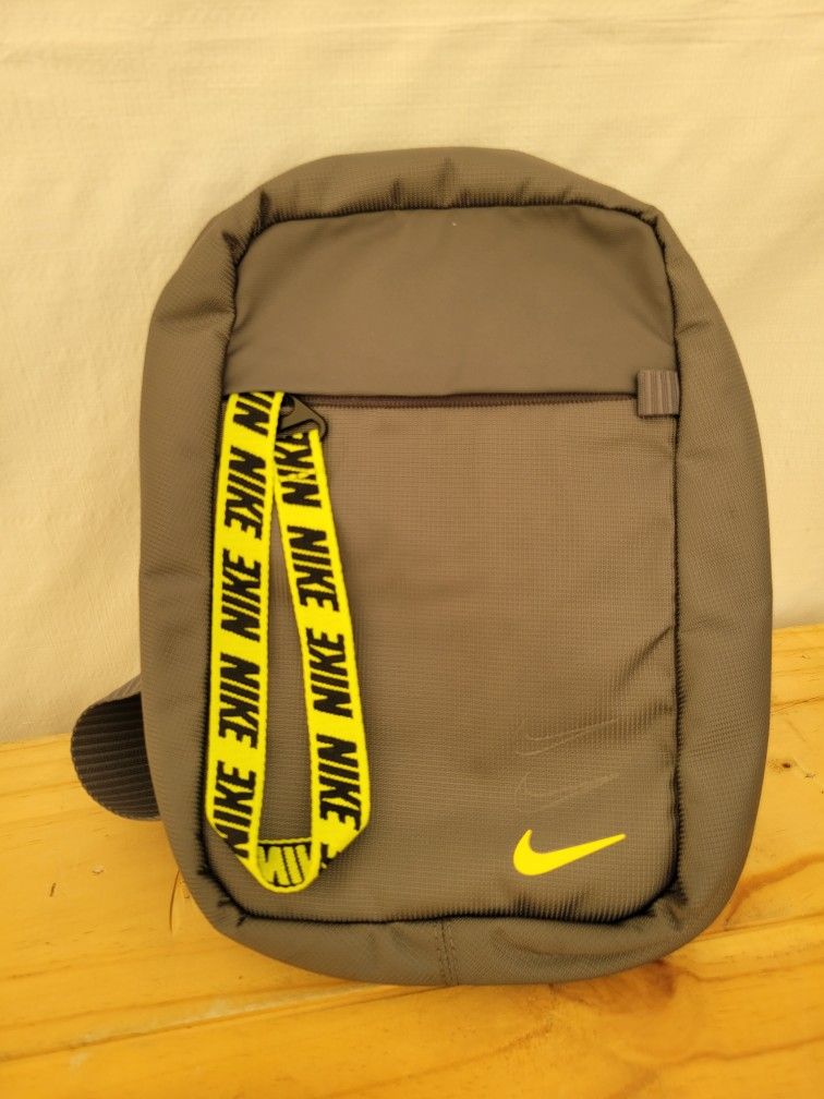 Small Nike Shoulder Bag