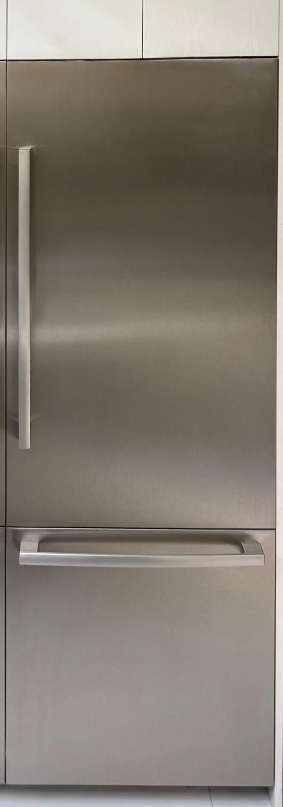 BOSCH Refrigerator B30BB930SS 01895 .