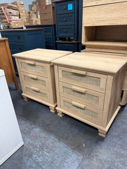 Rattan Nightstan d Set of 2 with Drawers