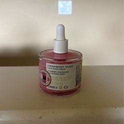 Strawberry Glaze Glow Facial Serum (brand Truly)