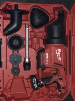 Milwaukee M12 Cordless Airsnake