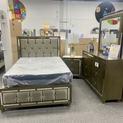 Full Size Bedframe Set $799