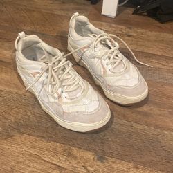 Woman’s Vans Varix Wc Shoes Size 7
