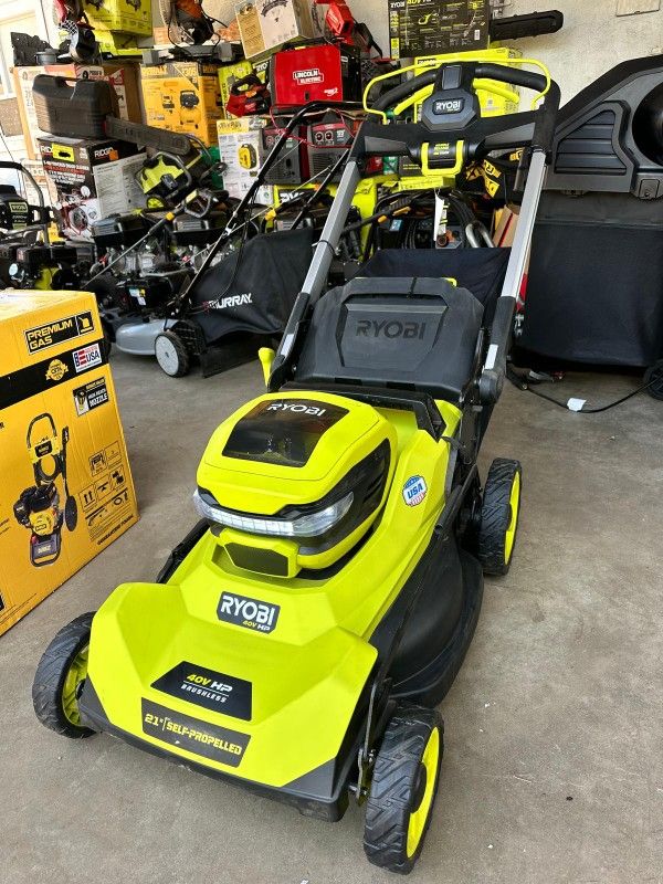 RYOBI
40V HP Brushless 21 in. Cordless Battery Walk Behind Self-Propelled Lawn Mower with (1) 6.0 Ah Batteries and Charger