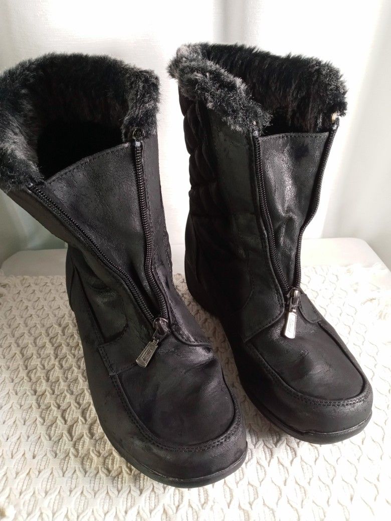 KHOMBU WOMENS HIGH ANKLE BLACK  GRAY FAUX FUR FRONT ZIP BOOTS SZ 8 WINTER RUBBER