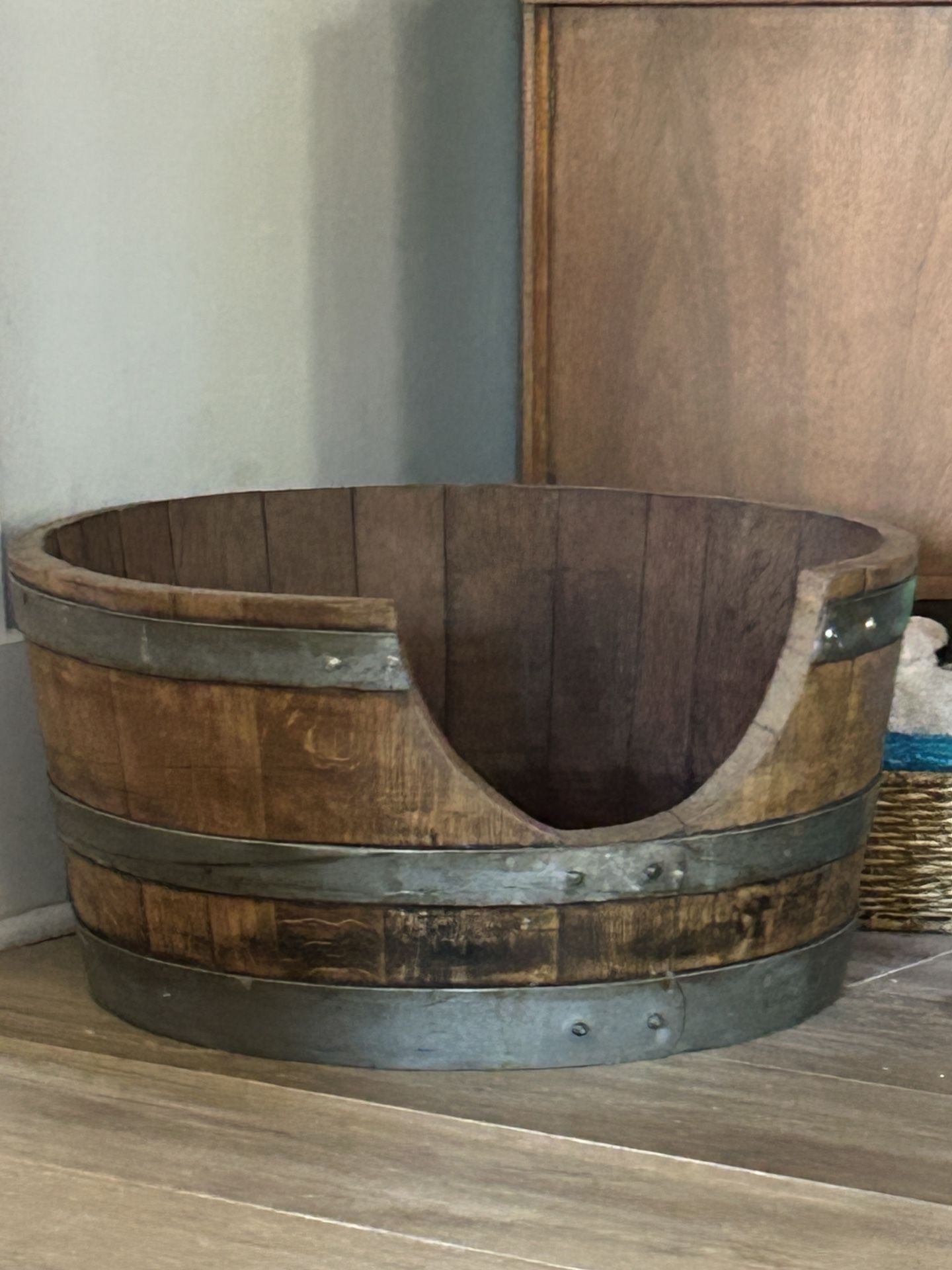 Wine Barrel Pet Bed