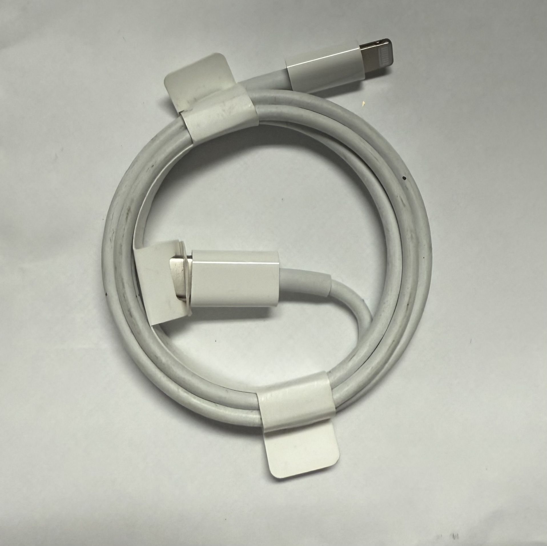 USB-A  USB-C
