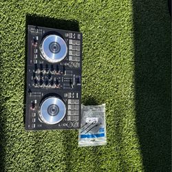 Pioneer DJ Controller DDJ-SB3