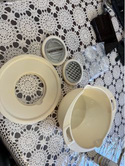 Sakar International Grater Shredder Bowl Set ES15-MB-TA