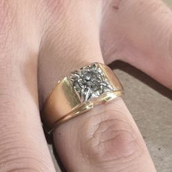 Mens 14k Diamond Ring