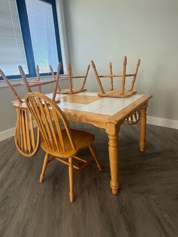 Kitchen table
