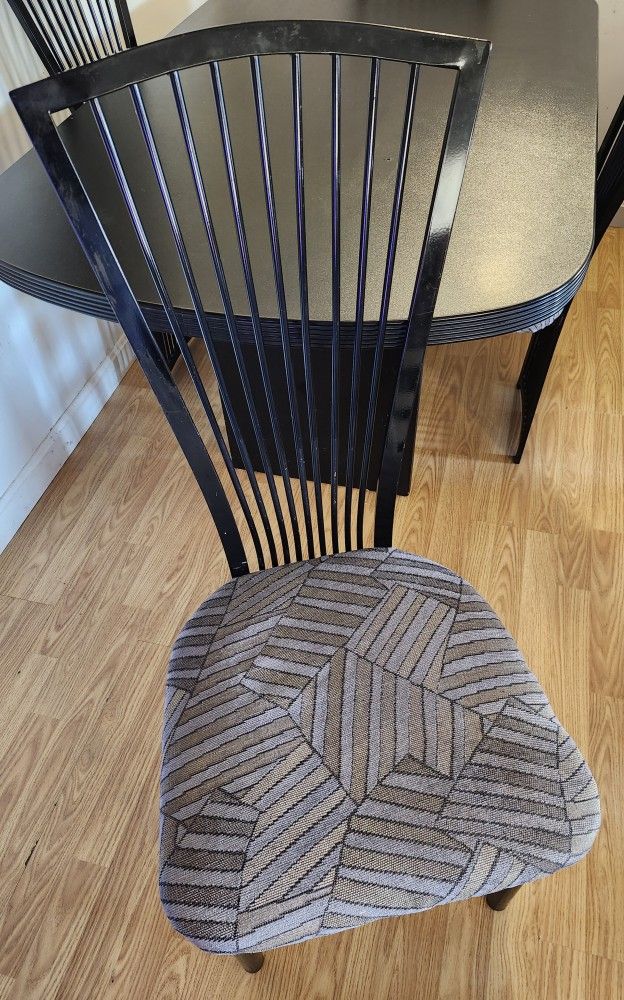 Dinning Table
