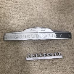 Chevy 3100  Hood emblem