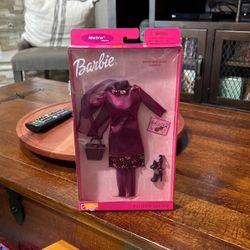 Fashion Avenue Barbie Reception Roses Fashion