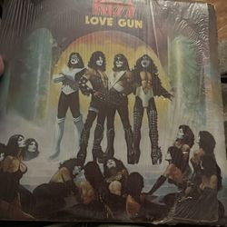 Kiss Vinyl Album “Love Gun”