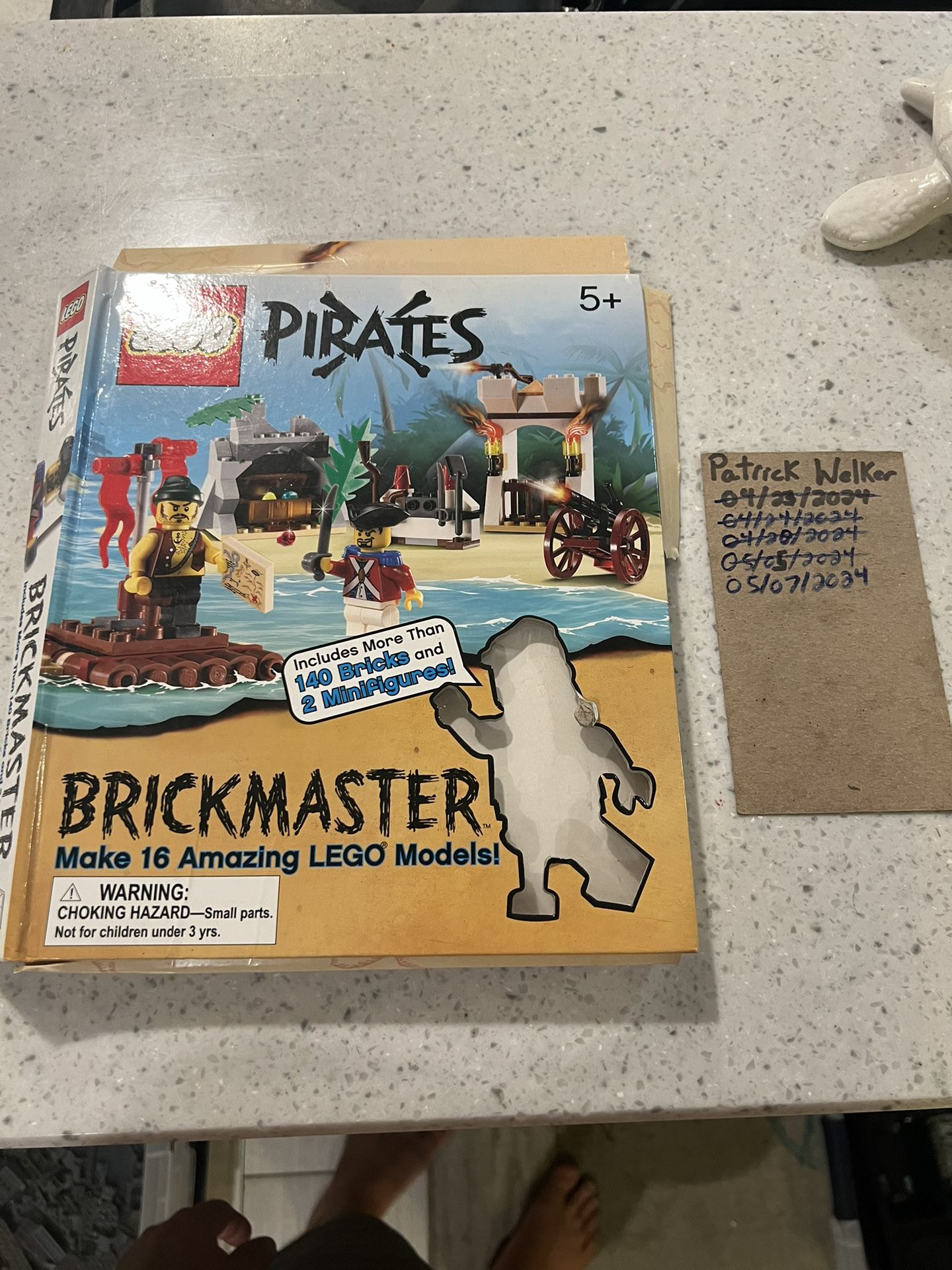 LEGO Brickmaster Pirates "BOOK ONLY" NO Minifigures Or Legos