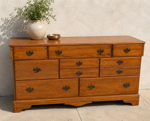 Vintage Solid Wood 8 Drawer Dresser