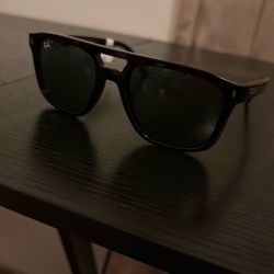 Ray Ban Sun Glasses 
