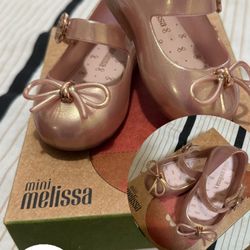 Mini Melissa
