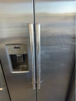 GE side by side fridge only $499