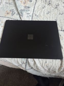 Microsoft Surface 5 Touchscreen Laptop