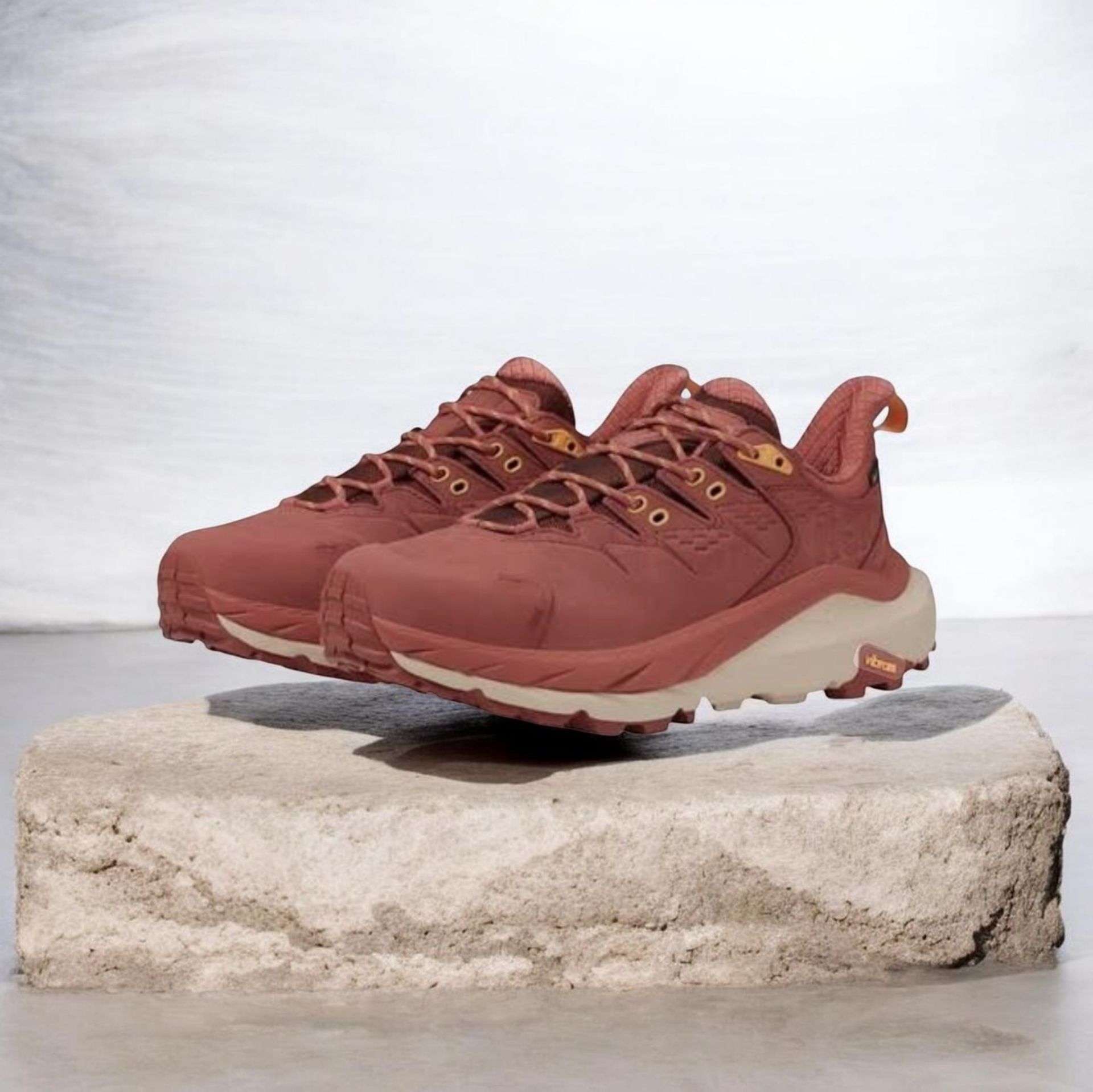 HOKA Wmns Kaha 2 Low GORE-TEX hiking
US (Women's) 9.5 B (Standard Width)