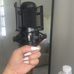 audio-technica microphone at2035