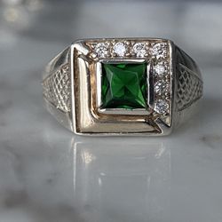 Man ring silver 925 and gold 10k size size 11.5 men rings Silver 925 Sterling with 10k-Gold-Laminated Parts Very fine man Ring: This high-quality