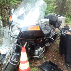 Honda Gold Wing , Hyundai 2.0 Engine , Hyundai Manual Transmission 