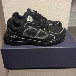 Dior B30 'Black' Size 9.5