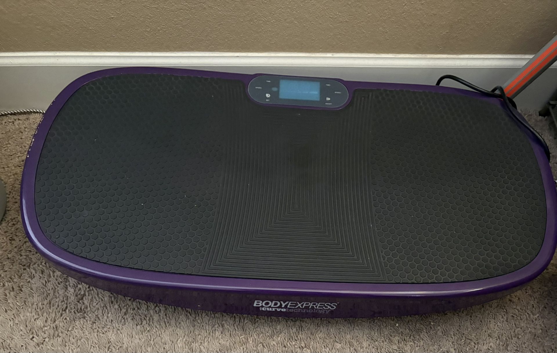 Body Express Full Body Vibration Plate Exercise Machine