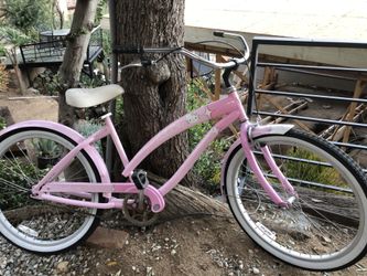 Hello kitty cruiser
