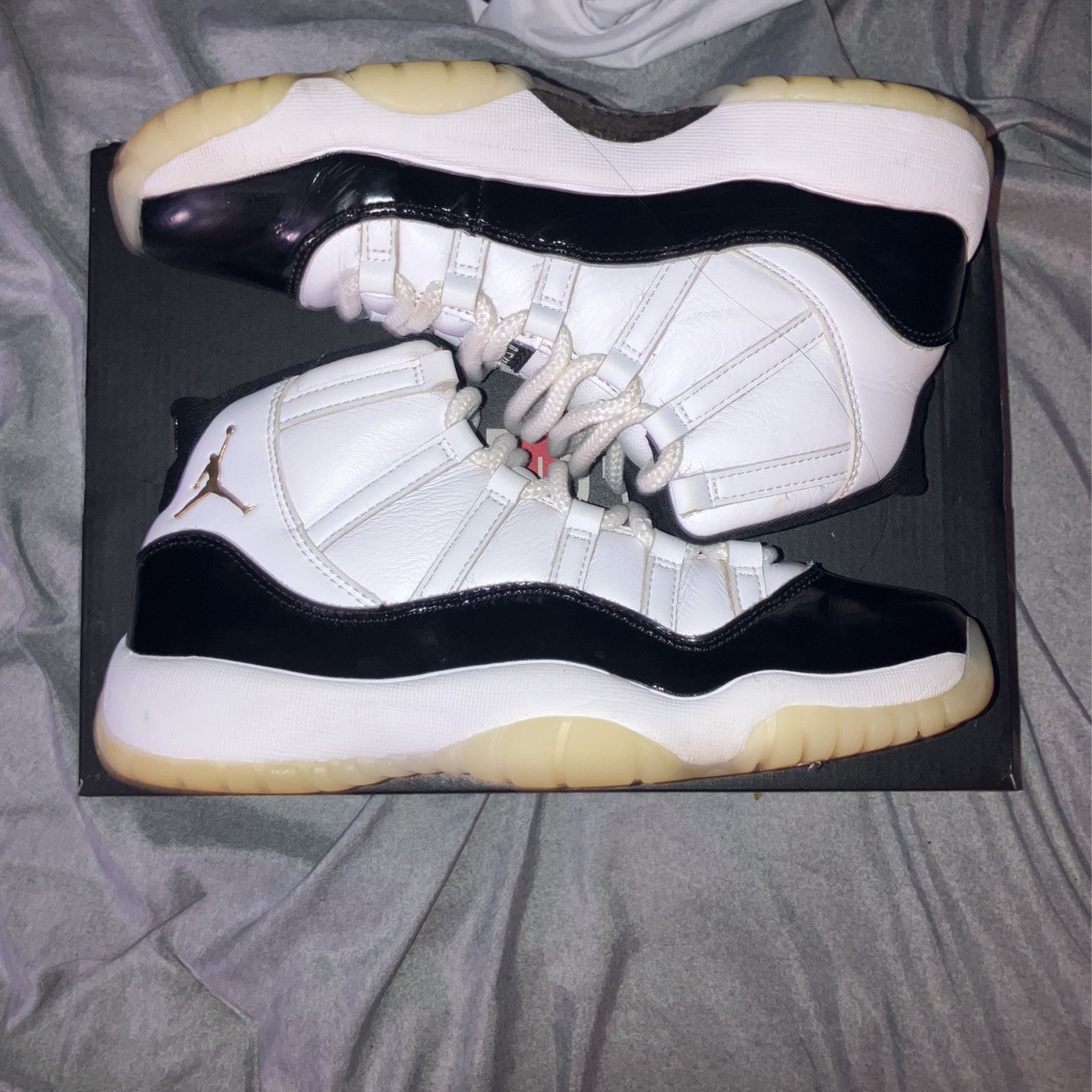 Jordan 11 Heritage 