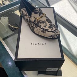 Gucci Loafers 