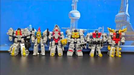 Collectables & Toys "Transformers" Legacy Evolution Dinobot Core Class Volcanicus Combiner Lot of 6