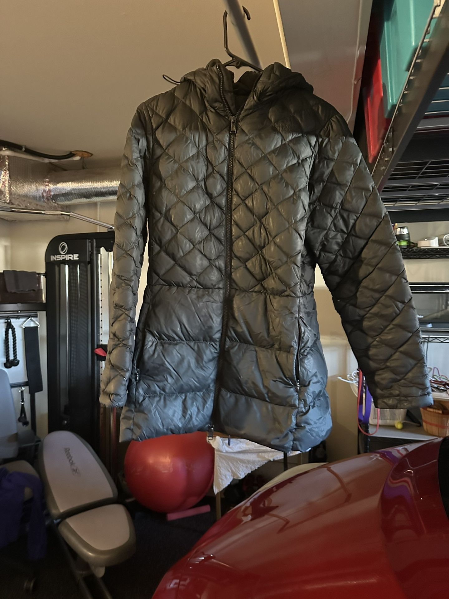 $30 North Face Ladies Jacket Medium 
